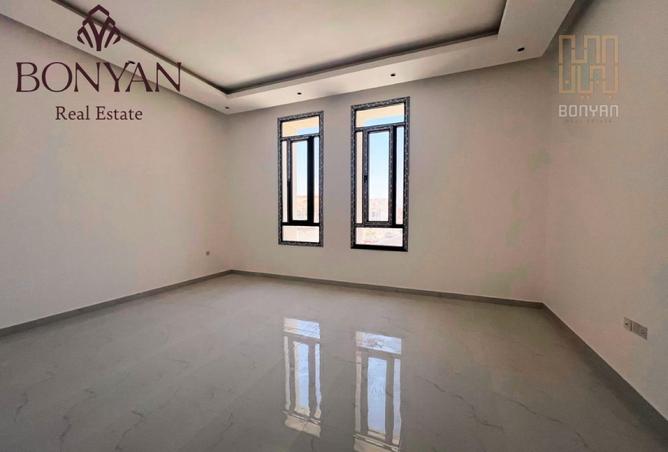 57782153 - Property Image 3
