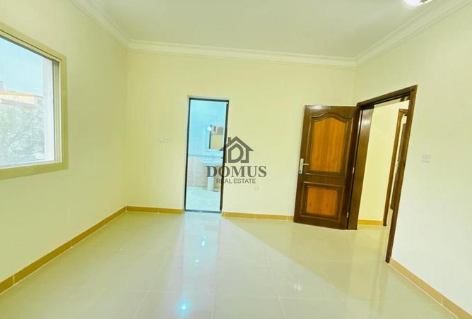 62072328 - Property Image 3
