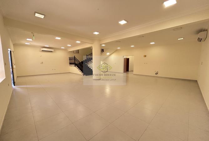 56670923 - Property Main Image
