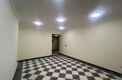 Apartment - 3 Bedrooms - 3 Bathrooms for rent in Fereej Bin Mahmoud - Doha Apartment - 3 Bedrooms - 3 Bathrooms for rent in Fereej Bin Mahmoud - Doha
