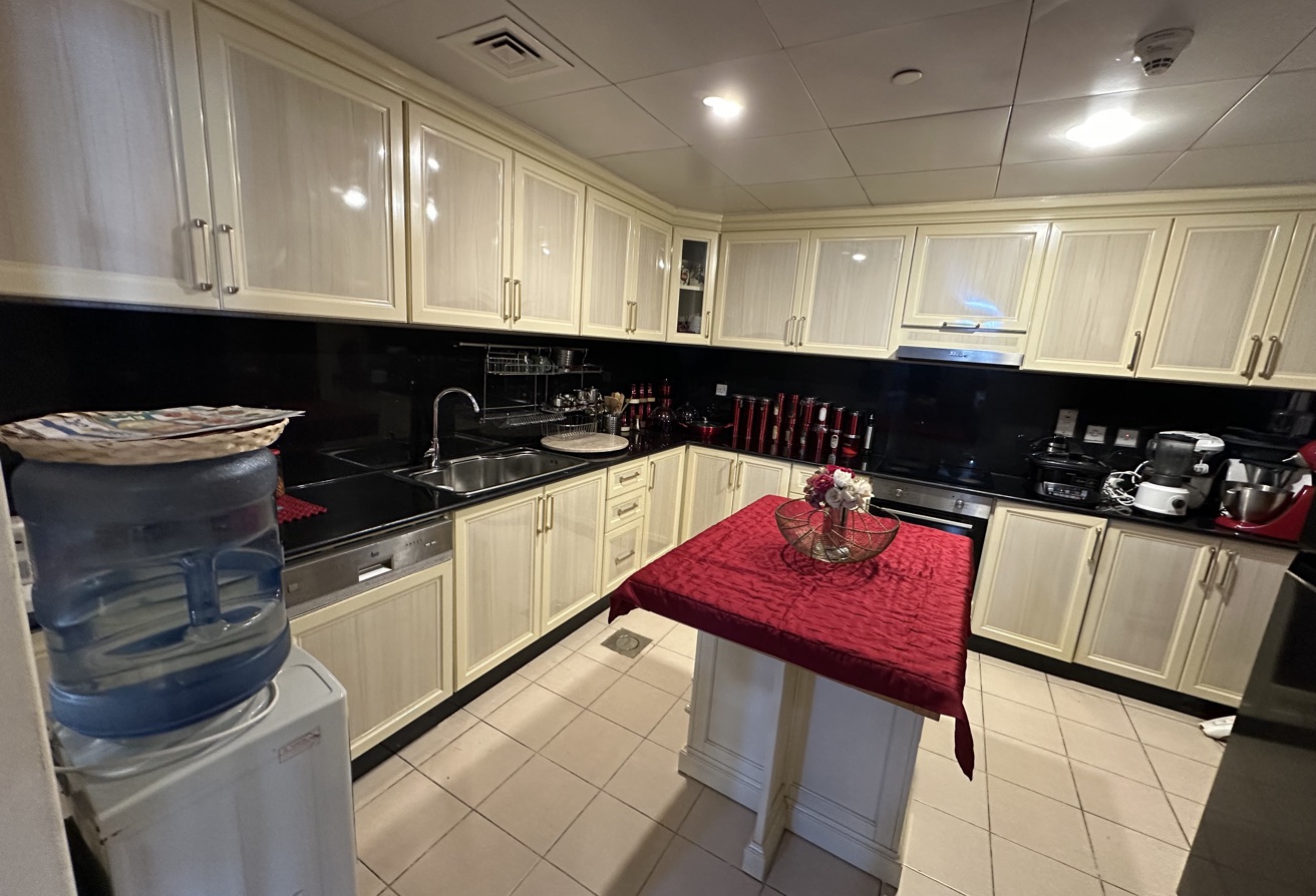 3+Maid Semi Furnished Fully Sea View. thumbnail 15