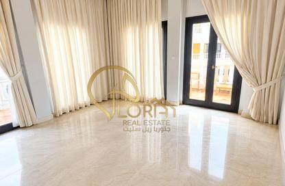 Apartment - 3 Bedrooms - 4 Bathrooms for rent in Carnaval - Qanat Quartier - The Pearl Island - Doha