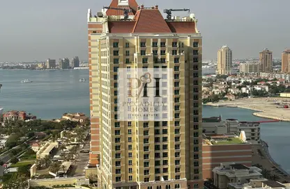 Apartment - 2 Bedrooms - 4 Bathrooms for rent in Floresta Gardens - Floresta Gardens - The Pearl Island - Doha