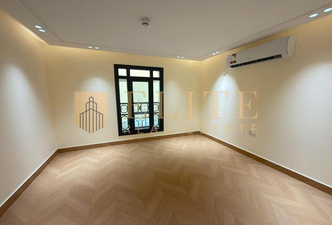 51722381 - Property Image 2