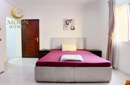 Apartment - Studio - 1 Bathroom for rent in Umm Ghuwailina 4 - Umm Ghuwailina - Doha