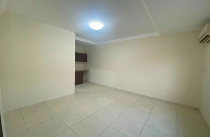 Apartment - Studio - 1 Bathroom for rent in Old Airport Road - Old Airport Road - Doha