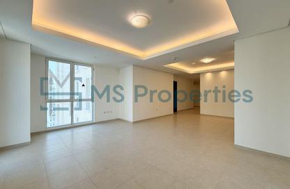 Apartment - 2 Bedrooms - 2 Bathrooms for sale in Viva East - Viva Bahriyah - The Pearl Island - Doha