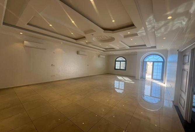 53190969 - Property Main Image