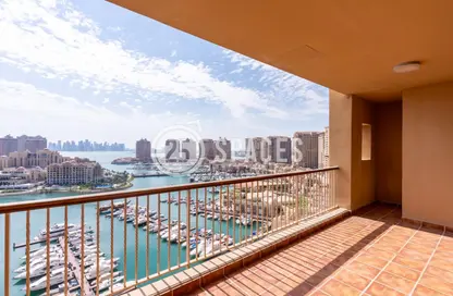 Apartment - 2 Bedrooms - 3 Bathrooms for rent in East Porto Drive - Porto Arabia - The Pearl Island - Doha