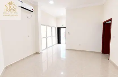 شقة - غرفة نوم - 1 حمام للايجار في العزيزية - الدوحة شقة - غرفة نوم - 1 حمام للايجار في العزيزية - الدوحة