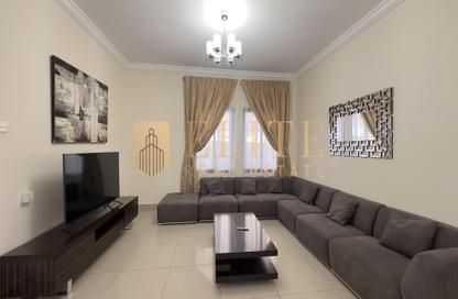 Villa - 4 Bedrooms - 5 Bathrooms for rent in Ain Khaled Villas - Ain Khaled - Doha