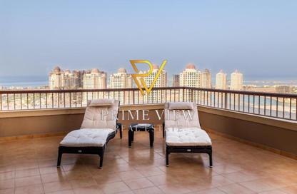 Apartment - 1 Bedroom - 2 Bathrooms for rent in East Porto Drive - Porto Arabia - The Pearl Island - Doha