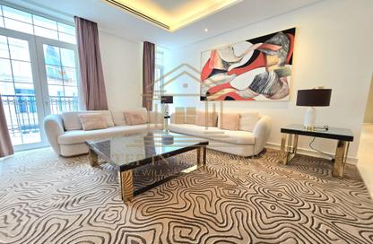 Apartment - 2 Bedrooms - 3 Bathrooms for rent in Floresta Gardens - Floresta Gardens - The Pearl Island - Doha