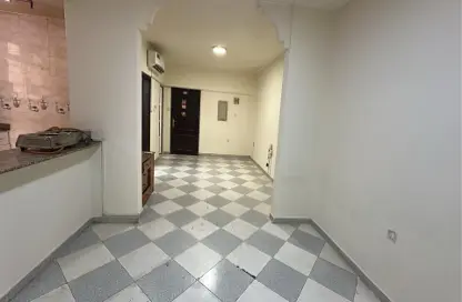 Apartment - 2 Bedrooms - 2 Bathrooms for rent in Musheireb Apartments - Musheireb - Doha