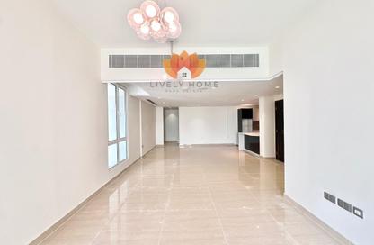 Apartment - 2 Bedrooms - 3 Bathrooms for rent in Viva West - Viva Bahriyah - The Pearl Island - Doha