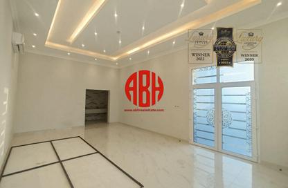 Villa - 7+ - 7+ for rent in Al Hadara Street - Al Thumama - Doha