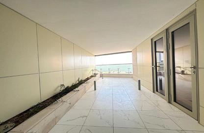 Apartment - 2 Bedrooms - 3 Bathrooms for rent in West Bay - West Bay - Doha