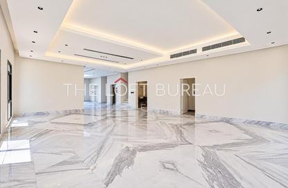 Villa - 5 - 6 for sale in West Bay Lagoon Villas - West Bay Lagoon - West Bay Lagoon - Doha