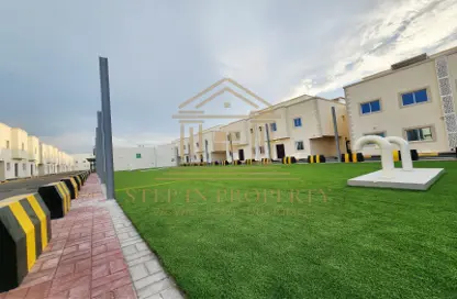 Compound - 6 Bedrooms - 6 Bathrooms for rent in Al Kheesa - Al Kheesa - Umm Salal Mohammed