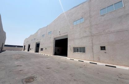 Warehouse - Studio - 1 Bathroom for rent in Birkat Al Awamer - Al Wakra
