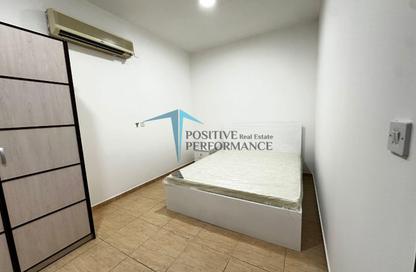 Apartment - 1 Bedroom - 1 Bathroom for rent in Mamoura 18 - Al Maamoura - Doha Apartment - 1 Bedroom - 1 Bathroom for rent in Mamoura 18 - Al Maamoura - Doha