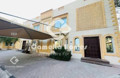 فيلا - 4 غرف نوم - 4 حمامات للايجار في الغرافة - الغرافة - الدوحة