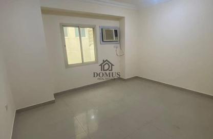 Apartment - 2 Bedrooms - 2 Bathrooms for rent in Al Zubair Bakkar Street - Al Sadd - Doha