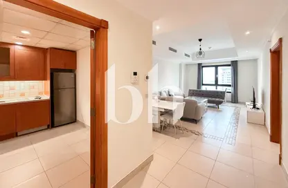 Apartment - 1 Bedroom - 2 Bathrooms for rent in Tower 29 - Porto Arabia - The Pearl Island - Doha