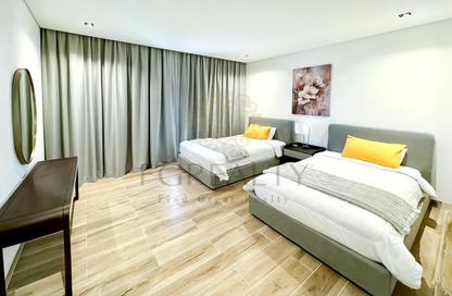 Villa - 5 Bedrooms - 6 Bathrooms for rent in Al Hadara Street - Al Thumama - Doha