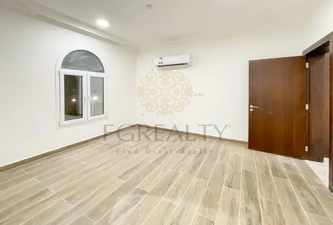 63975415 - Property Image 2
