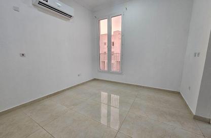 Apartment - 2 Bedrooms - 3 Bathrooms for rent in Old Airport Road - Old Airport Road - Doha