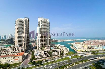 Apartment - 3 Bedrooms - 5 Bathrooms for sale in East Porto Drive - Porto Arabia - The Pearl Island - Doha Apartment - 3 Bedrooms - 5 Bathrooms for sale in East Porto Drive - Porto Arabia - The Pearl Island - Doha