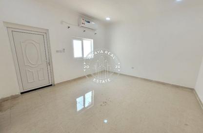 Villa - Studio - 1 Bathroom for rent in Muraikh - AlMuraikh - Doha