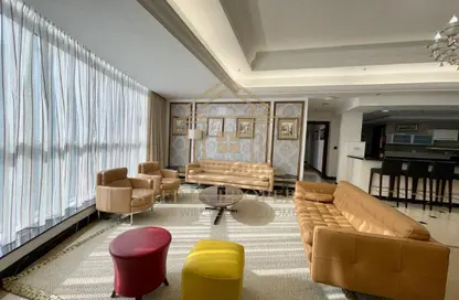 Apartment - 3 Bedrooms - 4 Bathrooms for rent in West Bay Tower - West Bay - West Bay - Doha