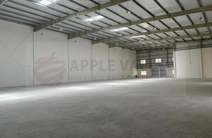 Warehouse - Studio - 4 Bathrooms for rent in Industrial Area 2 - Industrial Area - Industrial Area - Doha