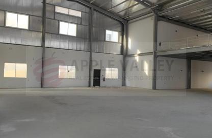 Warehouse - Studio - 4 Bathrooms for rent in Industrial Area 2 - Industrial Area - Industrial Area - Doha
