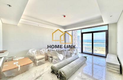 Apartment - 2 Bedrooms - 2 Bathrooms for sale in Lusail Marina Heights - Marina District - Lusail