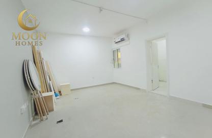 Apartment - Studio - 1 Bathroom for rent in Najma Street - Najma - Doha