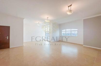 Apartment - 2 Bedrooms - 2 Bathrooms for rent in Al Sadd Road - Al Sadd - Doha