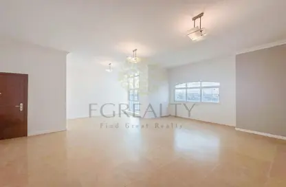 شقة - 2 غرف نوم - 2 حمامات للايجار في شارع السد - السد - الدوحة