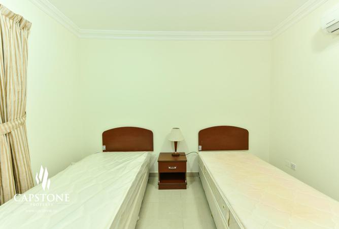 52909467 - Property Image 3