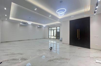 Villa - 6 Bedrooms - 6 Bathrooms for rent in Umm Qarn - Al Daayen