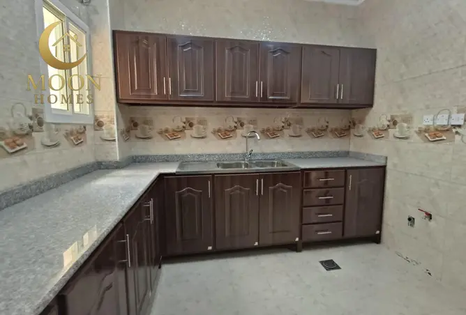 63131203 - Property Image 3