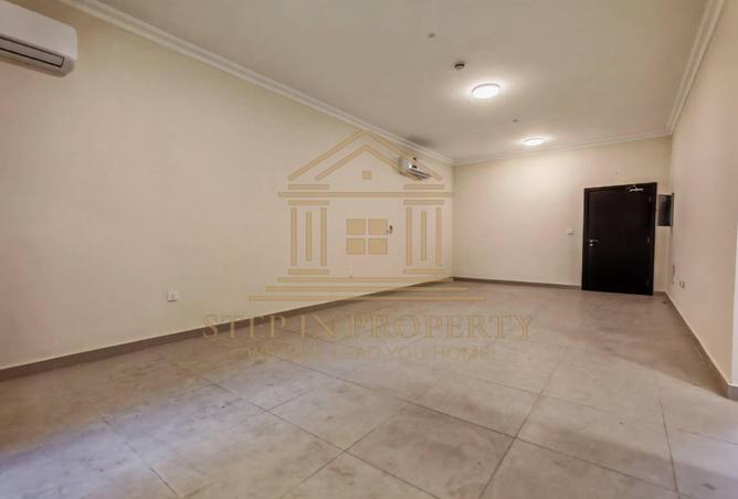 56367369 - Property Main Image
