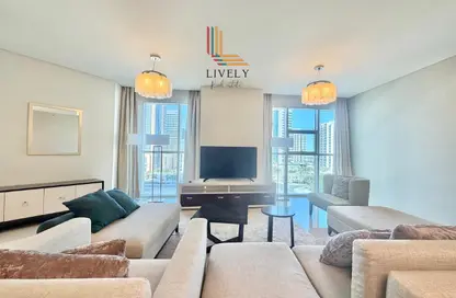 Apartment - 1 Bedroom - 2 Bathrooms for rent in Lusail Marina Heights - Marina District - Lusail