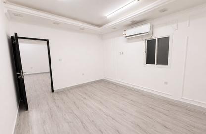Apartment - 1 Bedroom - 1 Bathroom for rent in Bu Hamour Street - Abu Hamour - Doha Apartment - 1 Bedroom - 1 Bathroom for rent in Bu Hamour Street - Abu Hamour - Doha