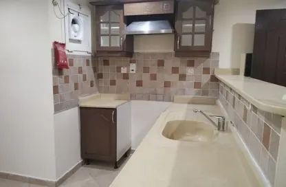 Apartment - 1 Bedroom - 1 Bathroom for rent in Imperial Suites - Old Salata - Salata - Doha