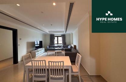 Apartment - 1 Bedroom - 2 Bathrooms for rent in Two Porto Arabia - Porto Arabia - The Pearl Island - Doha