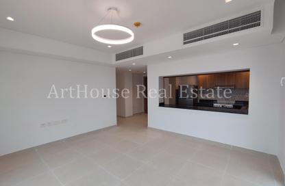 Apartment - 3 Bedrooms - 4 Bathrooms for rent in Umm Ghuwalina - Umm Ghuwailina - Doha