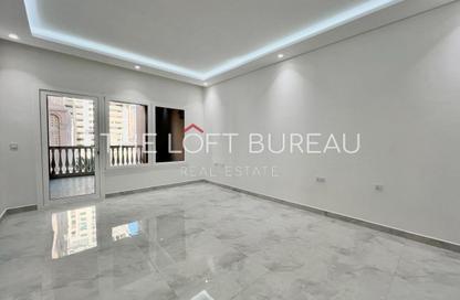 Apartment - 1 - 2 for sale in West Porto Drive - Porto Arabia - The Pearl Island - Doha